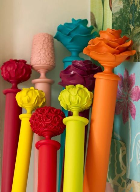 painted curtain rods: brilliant