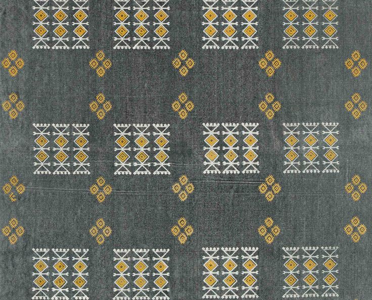 Natural wool tribal pattern rug