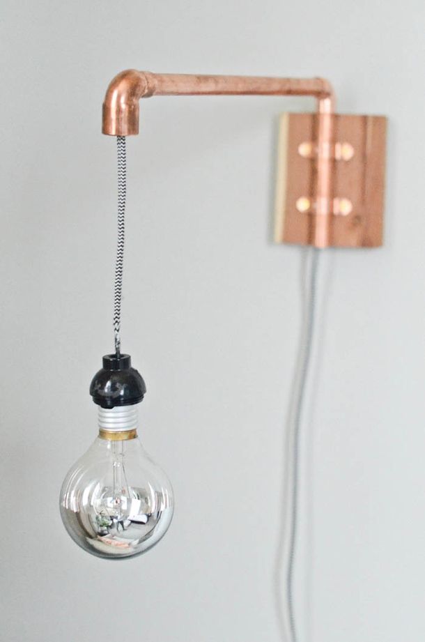 DIY Copper Pipe Wall Sconce