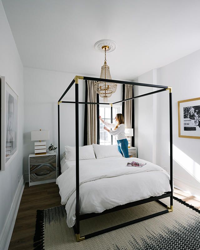 You need to see Havenly Head of Design Shelby Girard's black and white chic,...