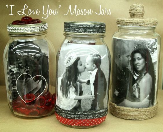 DIY: I LOVE YOU Photos in a Jar - Creating projects with mason jars has never be...