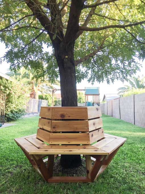 Addicted2DIY builds a beautiful hexagon cedar bench using this easy to follow tu...
