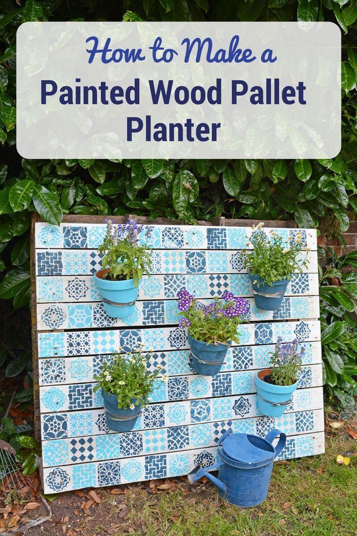 Upcycle an old wood pallet with a moroccan tile stencils, to make an bright pain...