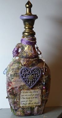 ALTERED EXPRESSIONS: New altered bottles!!  bloubell-alterede...