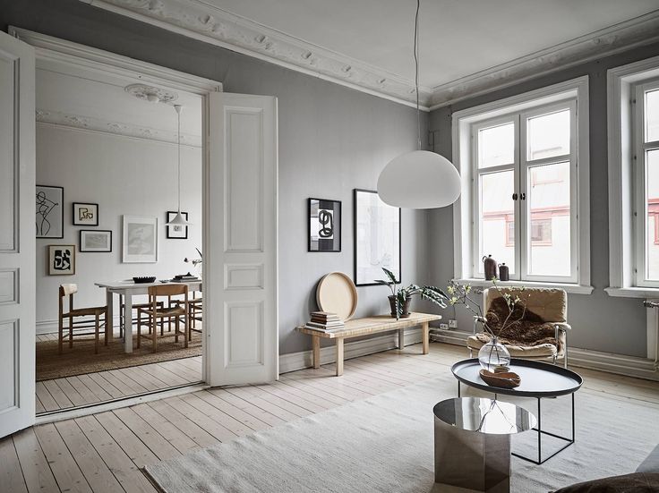 Grey home with a natural touch - via Coco Lapine Design blog