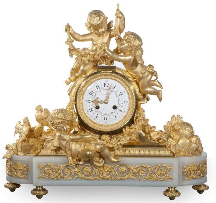 antique 3rd Centuries clock