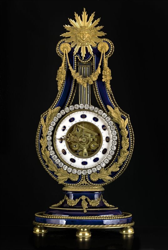 Pendule-lyre Manufacture de Sèvres ; monture attribuée à Thomire Vers 1780-17...