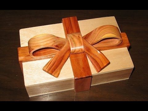 make a Scroll Saw Ribbon Box - woodworking project