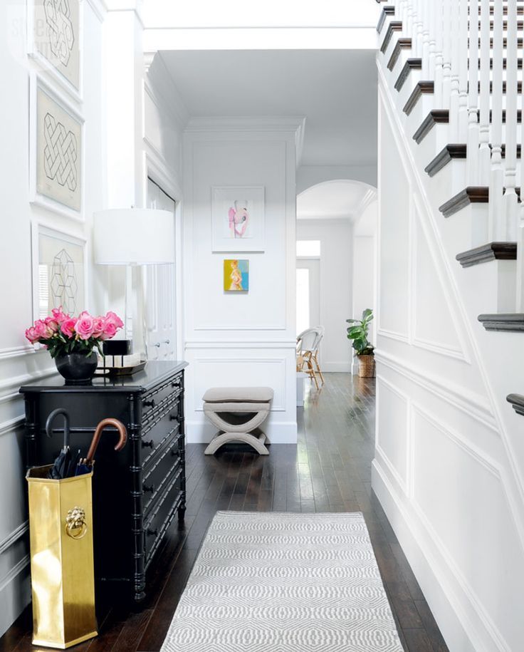 Design Trend 2017: A bright and beautiful entryway with timeless character.
