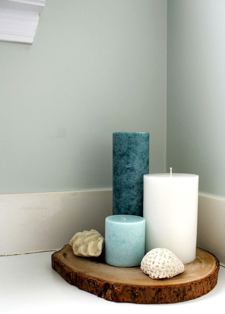 tranquil candles add texture to bathroom