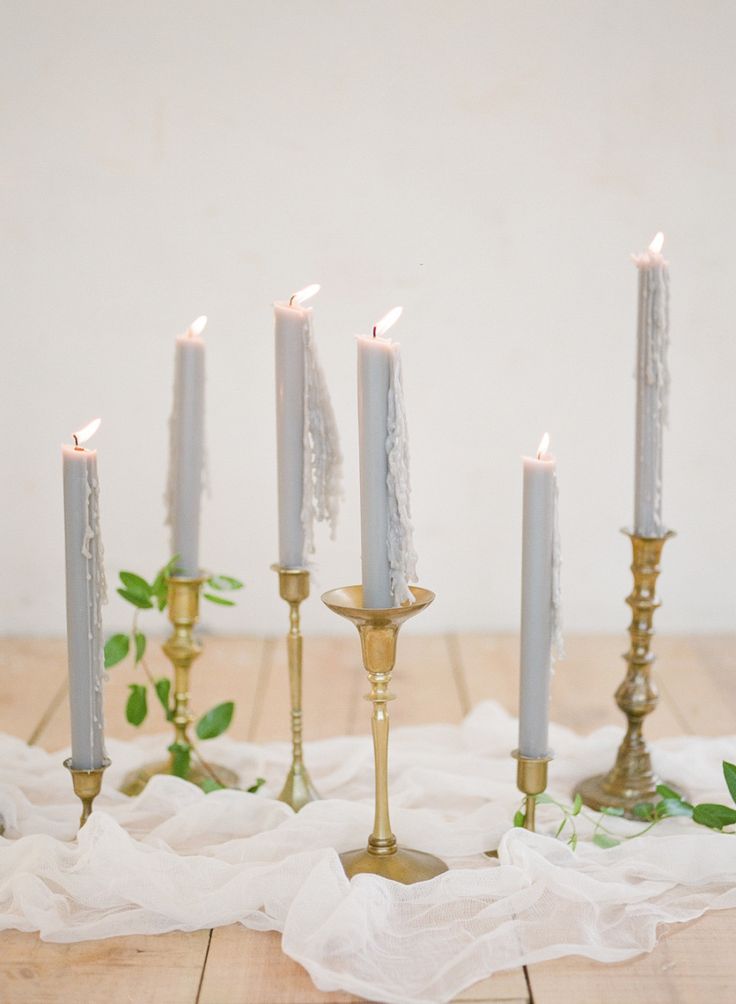Grey Candles // Photography : Feather And Stone Read More on SMP: www.stylemepre...