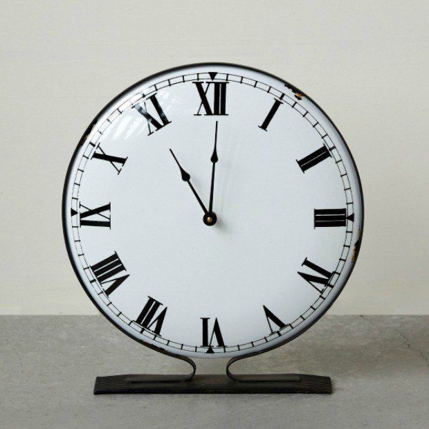 Round Metal 15” Table Clock