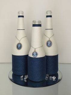 Wrapped bottles camee blue/white www.ursulavandong...