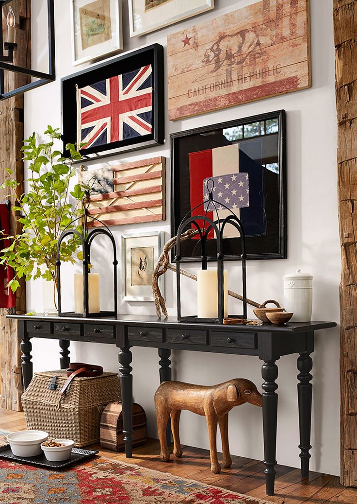 Classic entryway with perfectly placed flag wall decor.