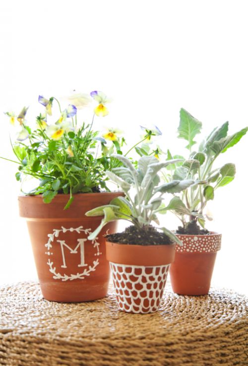 Monogram Plant Pots tutorial