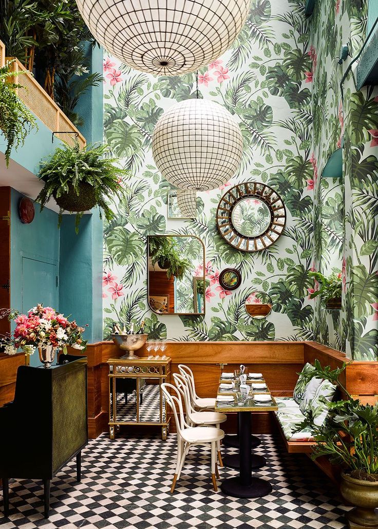 Leo's Oyster Bar in San Francisco.  Botanical wallpaper.  Amazing interior d...