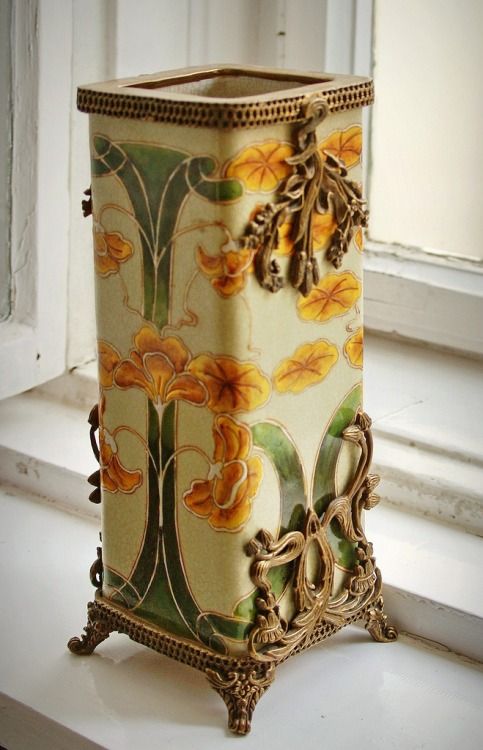 Art Nouveau - Vase