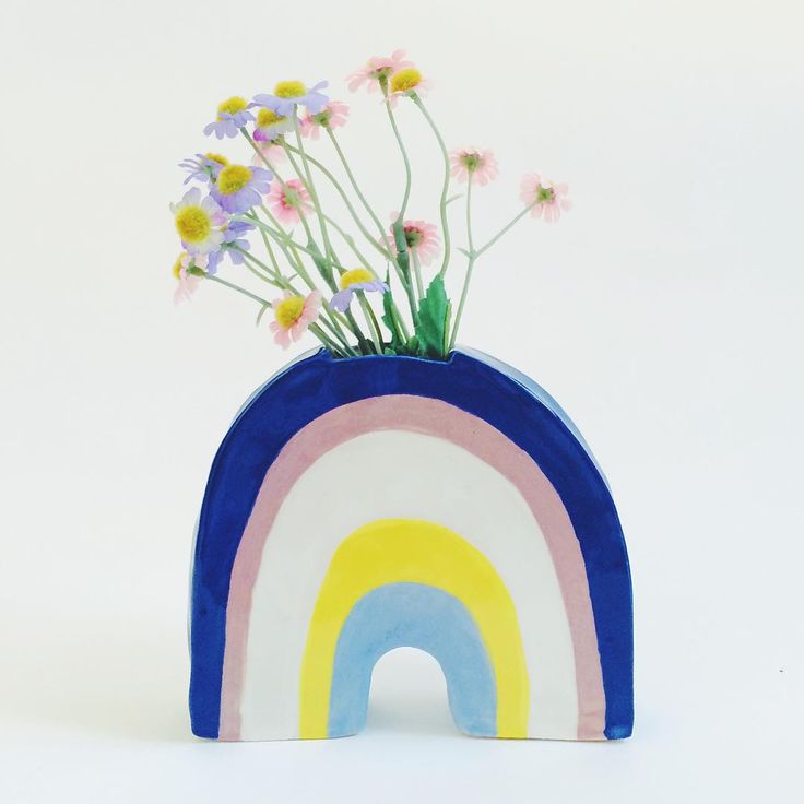 rainbow vase - Lisa Junius