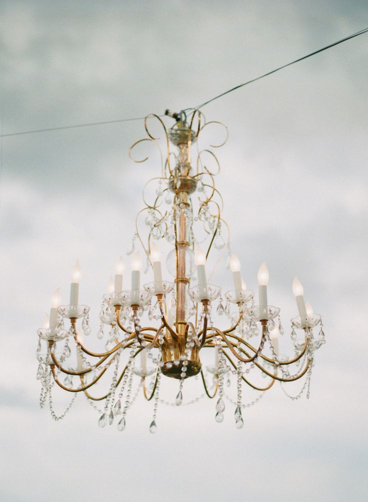 Open Air Chandelier | Photography: Katie Stoops | www.stylemepretty...