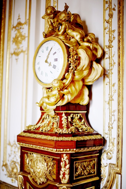 VersaillesAntique Clocks~~