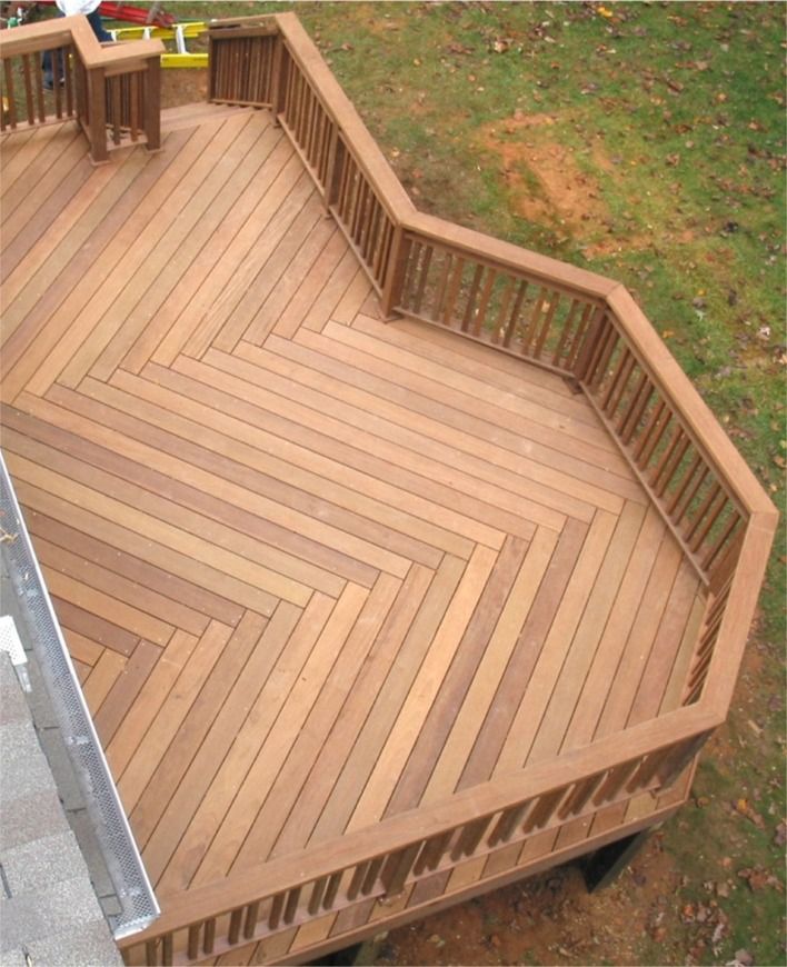 Great wood pattern in the construction of this backyard deck