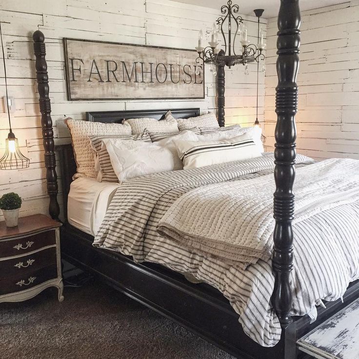Hooray for Sunday's and sleeping in. #masterbedroom #rustic #farmhouse #therusty...
