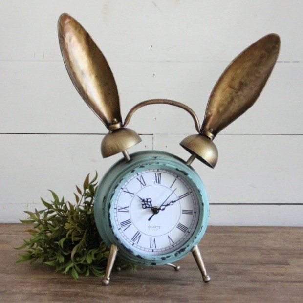Bunny Ears Clock