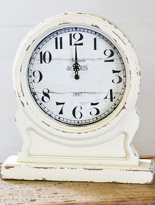Distressed Wood Tabletop Clock