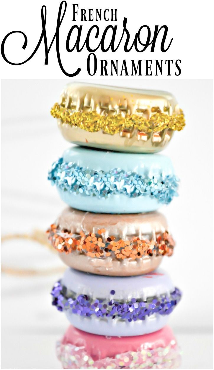 These are such adorable little DIY French macaron ornaments. Such a great idea a...