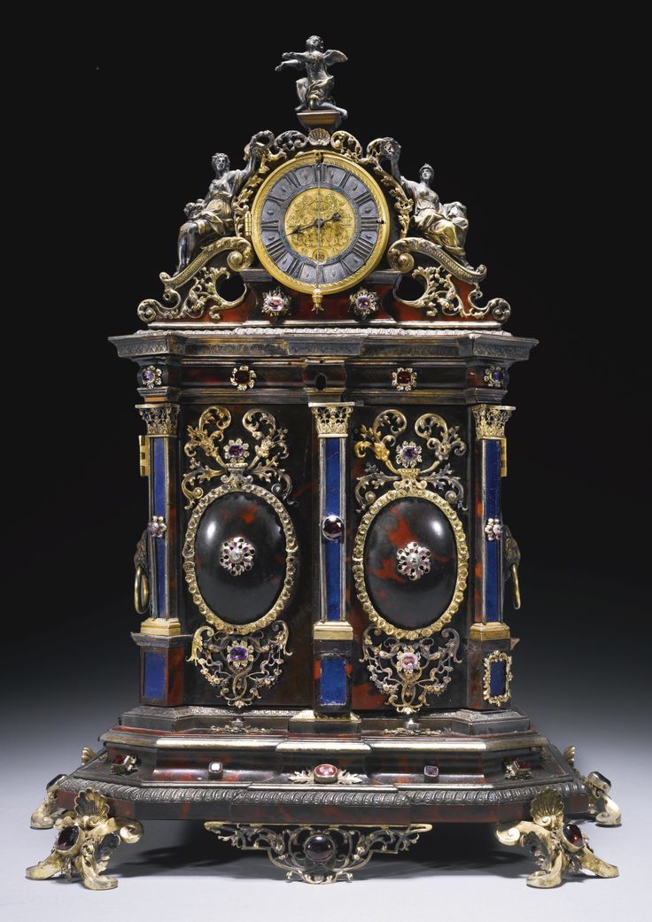 A SILVER MOUNTED TURTLESHELL TABERNACLE CLOCK, JACOB MAYR, AUGSBURG, CIRCA 1700....