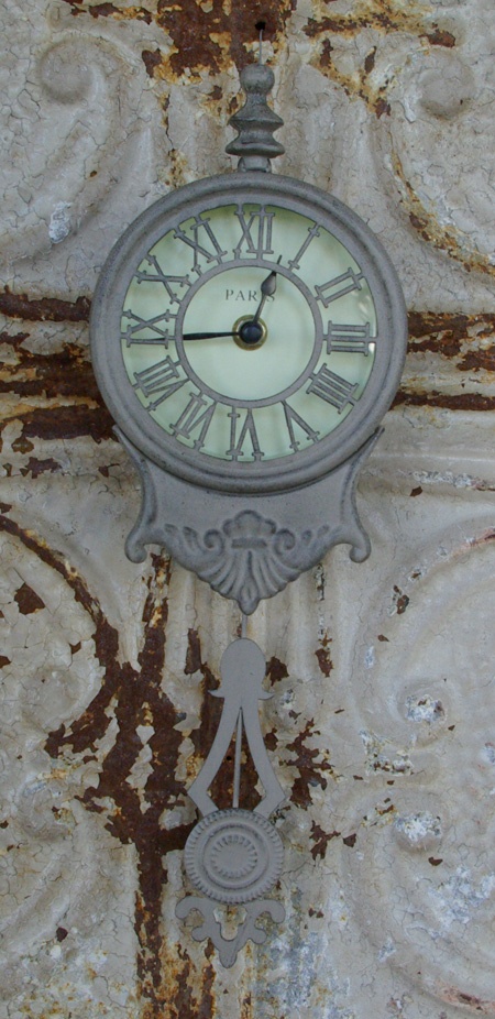 Petite Wall Clock--Love the color.