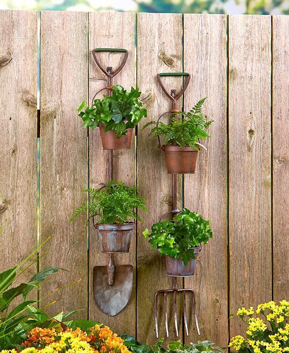 Display flowers or show off your herbal garden with these Hanging Rustic Country...