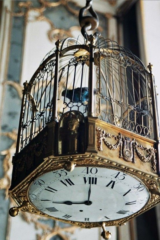 Vintage Birdcage Clock - via Dishfunctional Designs: Collecting & Displaying Col...