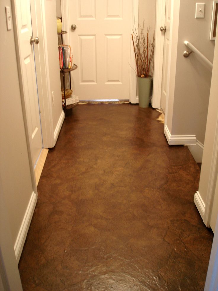 Hallway Makeover - floor made over using brown paper bags ...no way!