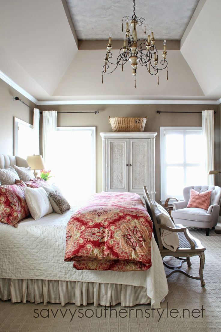 Master bedroom, Pottery Barn bedding, Restoration Hardware vintage linen quilt, ...