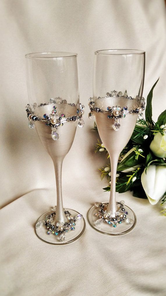 Personalized glasses Champagne flutes Silver wedding toasting glasses silverâ...