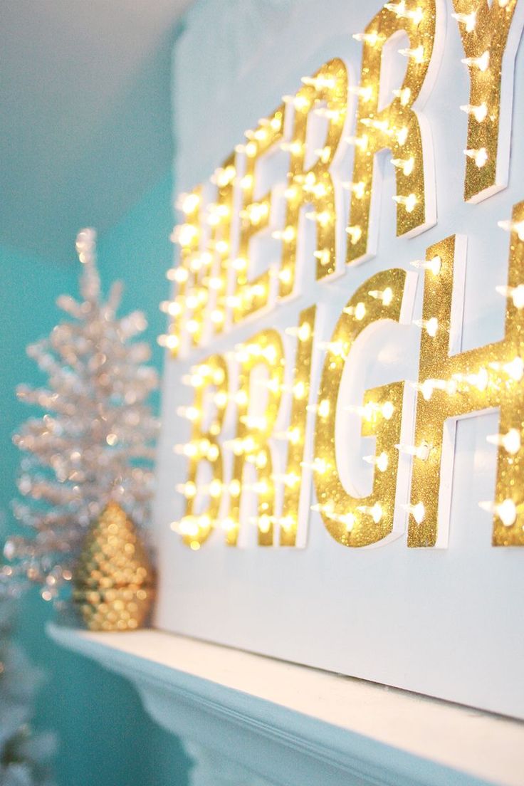 DIY Christmas marquee sign