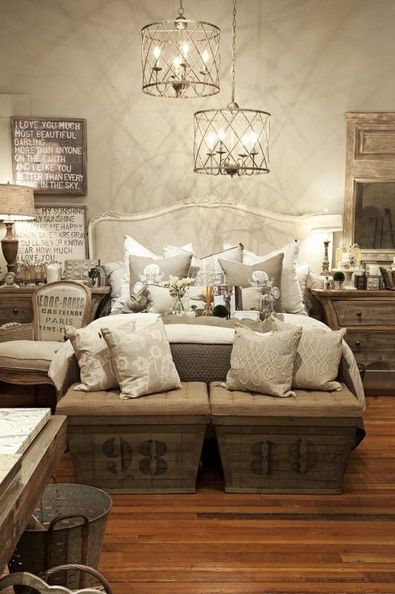 Very Pretty Shabby Chic!  Looks like a showroom shot but elements in the pic.  B...