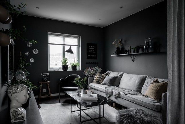 Sombre atmosphère pour un appartement suédois
