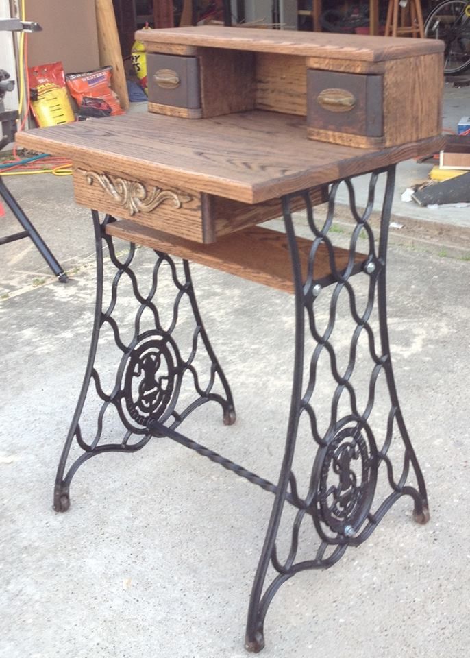 Desk made from old sewing machine.