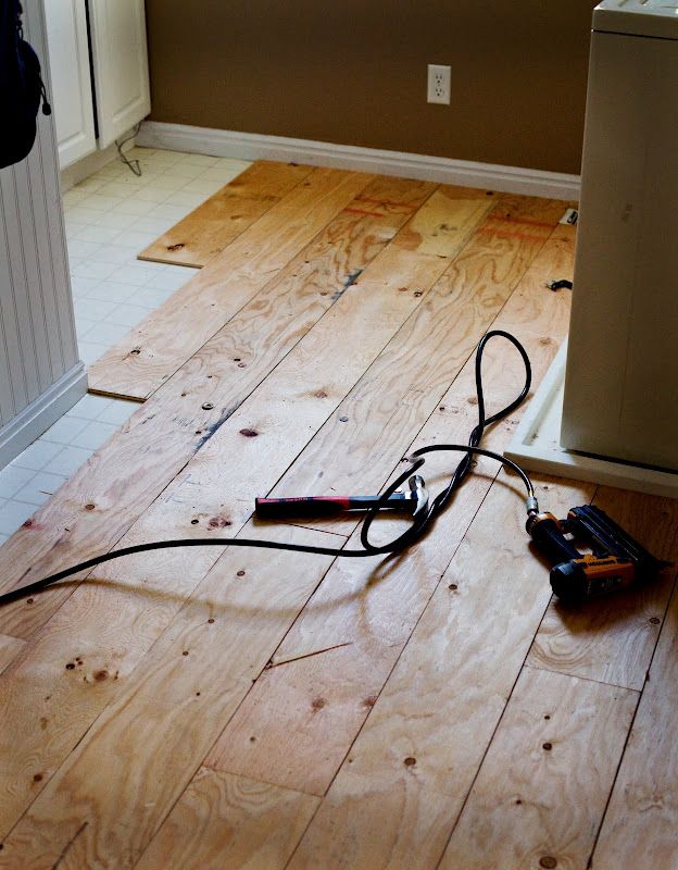 Interesting plywood floor. Inexpensive paintable floor. A pinner said 