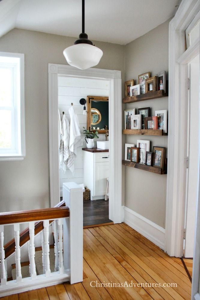 Hallway decorating with picture frame ledges. #diyprojects #diyideas #diyinspira...