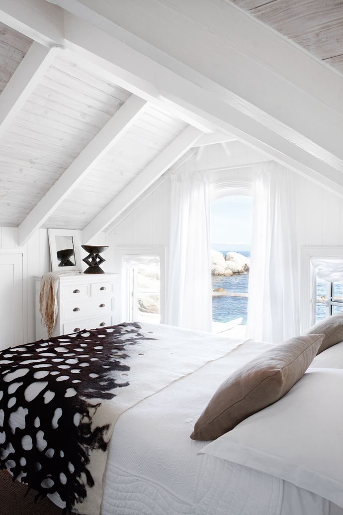 Beach Bungalow (cape town), photographs by Micky Hoyle for house & leisure