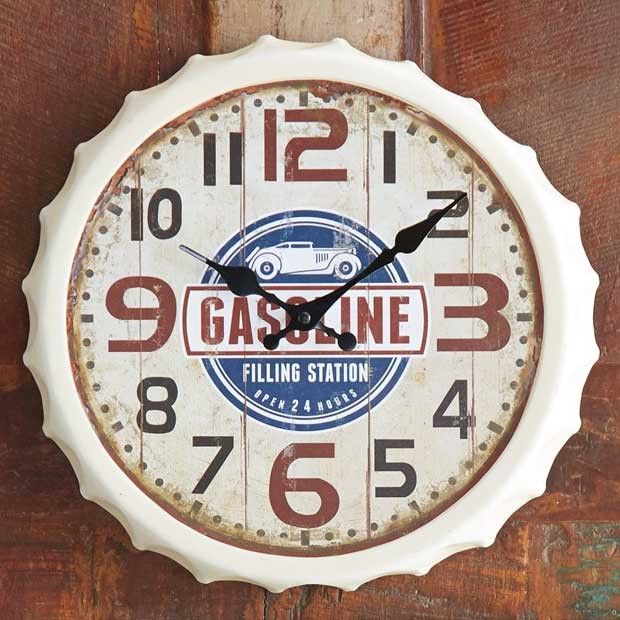 Vintage Style Bottlecap Clock #clock #bottlecap