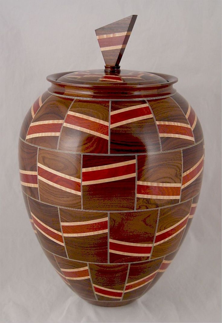 Bolivian Rosewood Urn 766 front