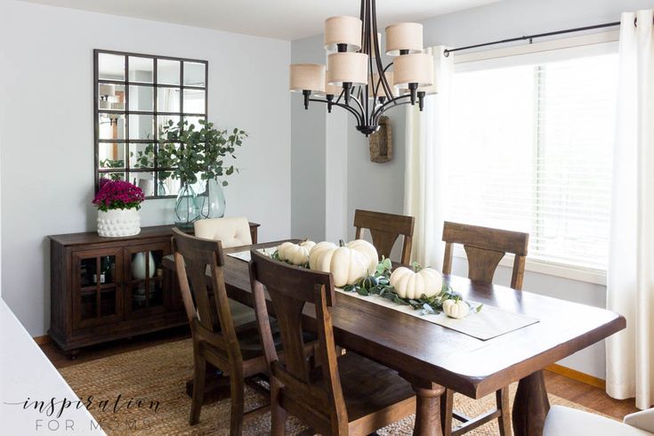 Enjoy a kitchen and dining room fall home tour full of lovely neutral colors lik...