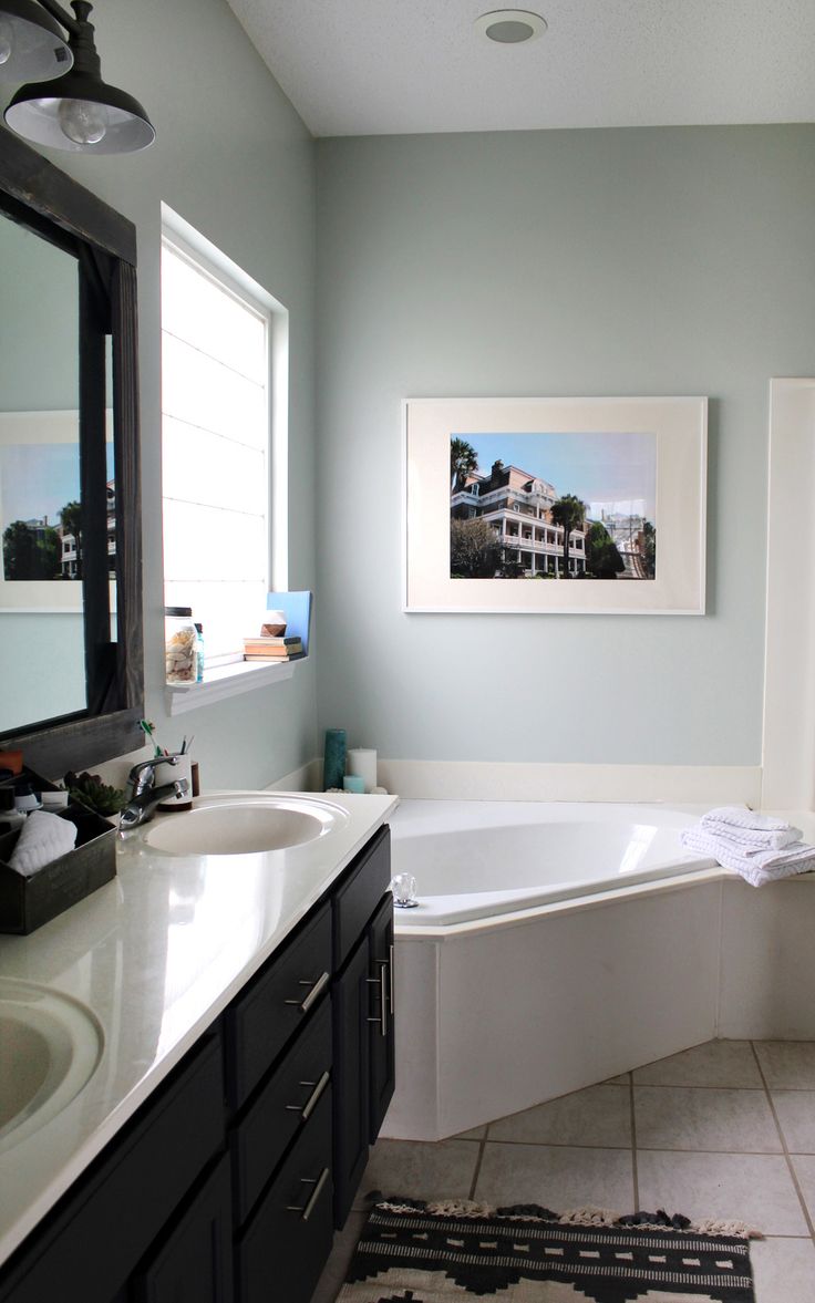 how to update your master bathroom for $300
