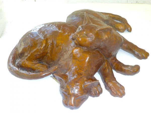 #Bronze #sculpture by #sculptor Gill Brown titled: 'LET SLEEPING CATS LIE (Dozin...