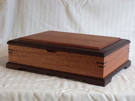 Valet Box - by Mean_Dean @ LumberJocks.com ~ woodworking community