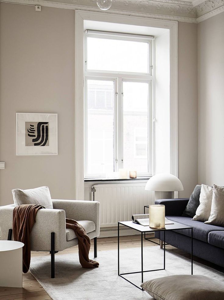 Beige minimalism in a turn of the century home - COCO LAPINE DESIGNCOCO LAPINE D...